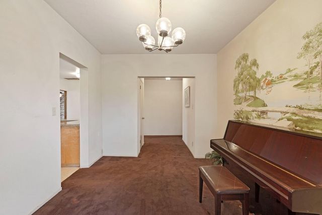 5219 Solari Ranch Rd, Stockton, CA 95215