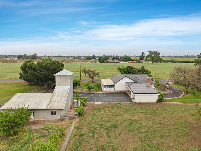5219 Solari Ranch Rd, Stockton, CA 95215