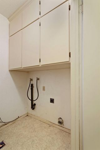 5219 Solari Ranch Rd, Stockton, CA 95215