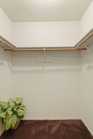 5219 Solari Ranch Rd, Stockton, CA 95215