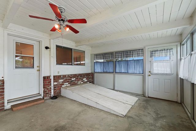 5219 Solari Ranch Rd, Stockton, CA 95215