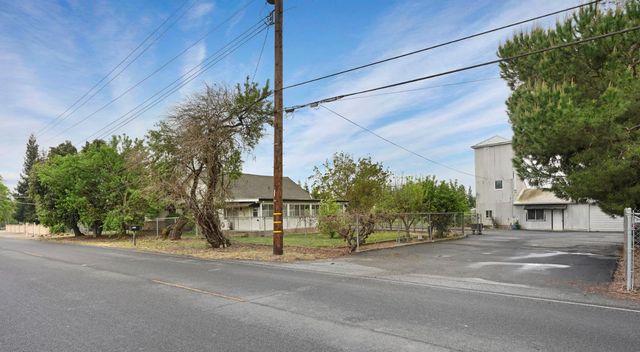 5219 Solari Ranch Rd, Stockton, CA 95215