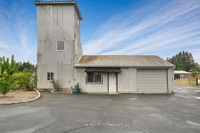 5219 Solari Ranch Rd, Stockton, CA 95215