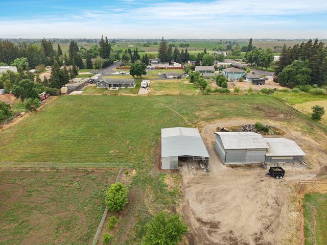 5219 Solari Ranch Rd, Stockton, CA 95215