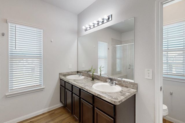 966 Harper Lane, Bryan, TX 77803