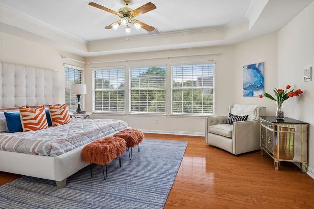 2000 Mulberry Way, Irving, TX 75063