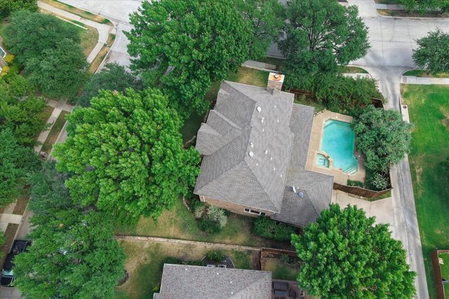 2000 Mulberry Way, Irving, TX 75063