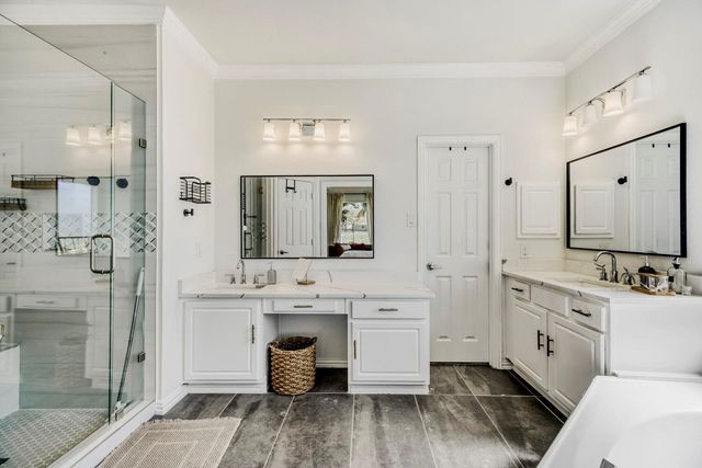 9709 Fairway Vista Drive, Rowlett, TX 75089