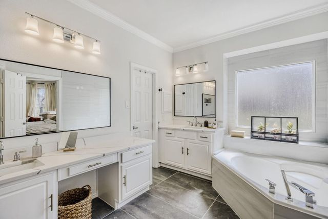 9709 Fairway Vista Drive, Rowlett, TX 75089