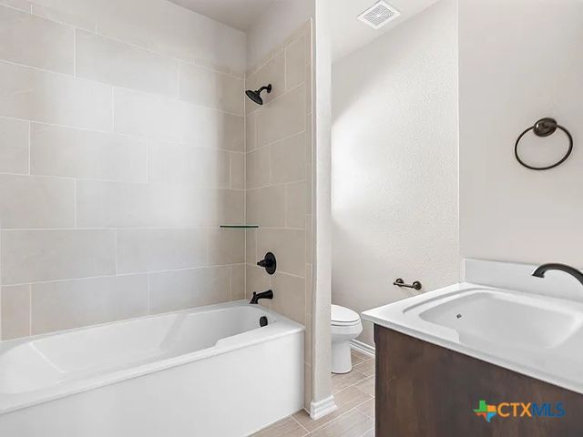 602 Dred Roger Circle, Killeen, TX 76542