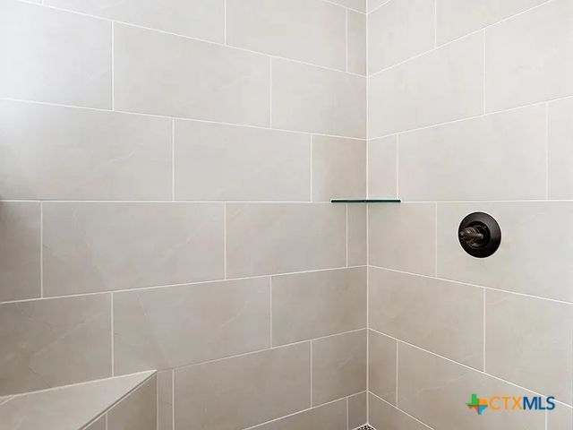 602 Dred Roger Circle, Killeen, TX 76542