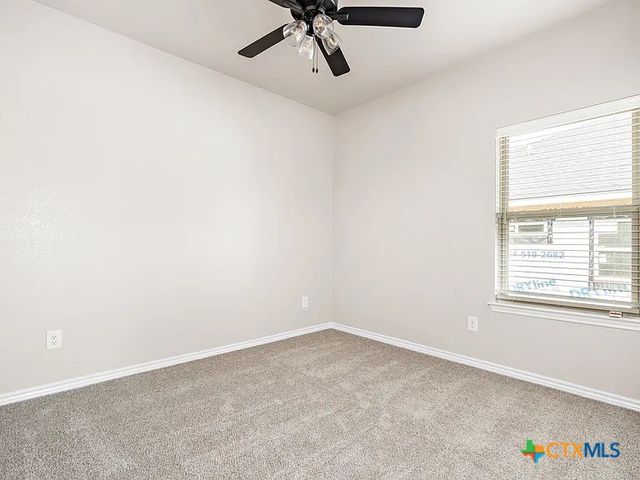 602 Dred Roger Circle, Killeen, TX 76542