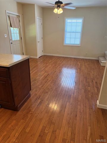 810 Liberty Street, Alton, IL 62002