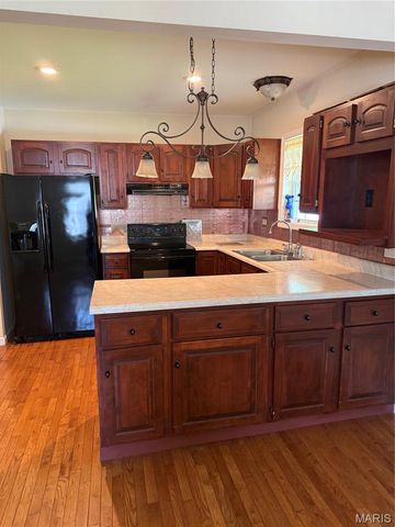 810 Liberty Street, Alton, IL 62002