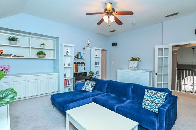 2821 Meadow Green Drive, Flower Mound, TX 75022