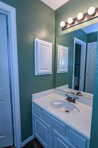 2821 Meadow Green Drive, Flower Mound, TX 75022
