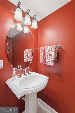 2205 GREYWING ST, Woodbridge, VA 22191