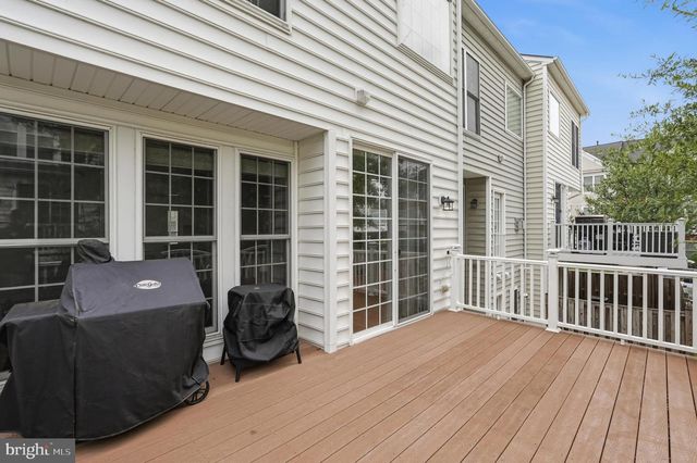 2205 GREYWING ST, Woodbridge, VA 22191