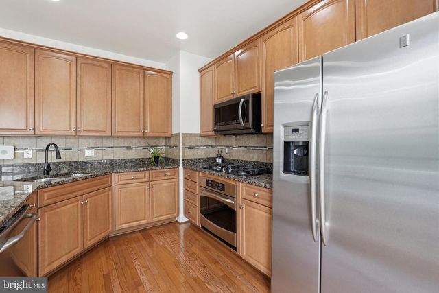 2205 GREYWING ST, Woodbridge, VA 22191