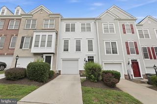 2205 GREYWING ST, Woodbridge, VA 22191