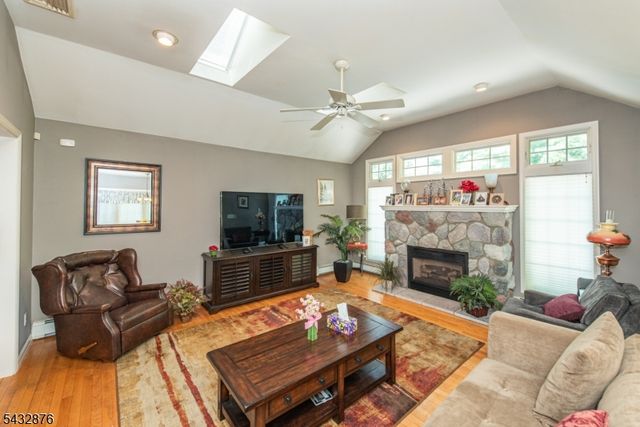 17 Morningside Cir 1, Little Falls Twp., NJ 07424