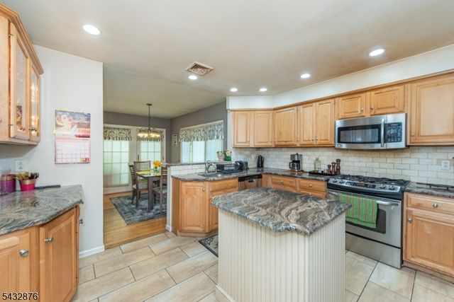 17 Morningside Cir 1, Little Falls Twp., NJ 07424