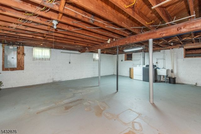 17 Morningside Cir 1, Little Falls Twp., NJ 07424