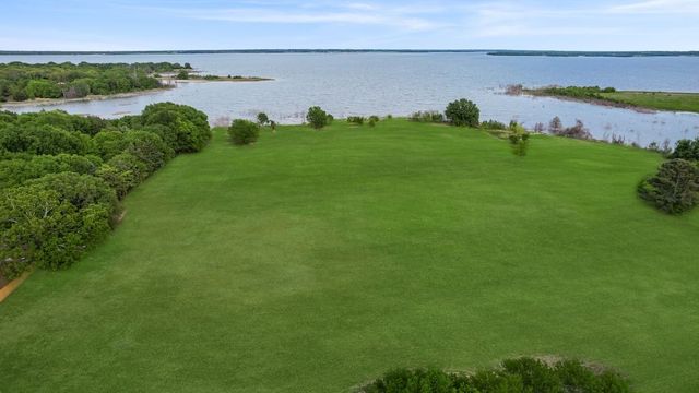 1125 County Road 2670 Lot 2, Telephone, TX 75488