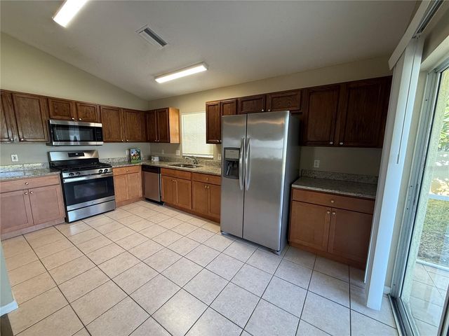 6242 WHITE CLOVER CIRCLE, Lakewood Ranch, FL 34202