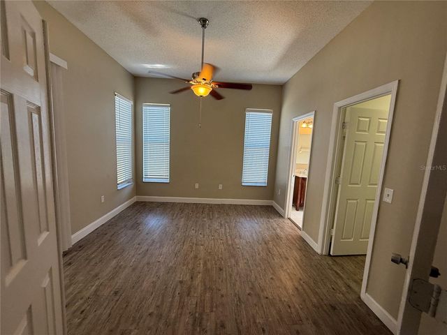 6242 WHITE CLOVER CIRCLE, Lakewood Ranch, FL 34202