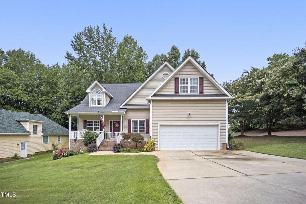 200 Holly Branch Drive, Holly Springs, NC 27540