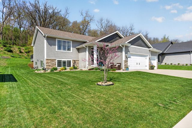 3381 Ridgeline Drive SE, Rochester, MN 55904