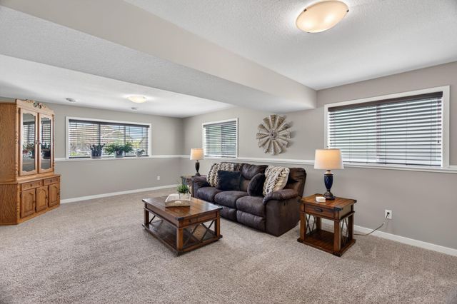 3381 Ridgeline Drive SE, Rochester, MN 55904