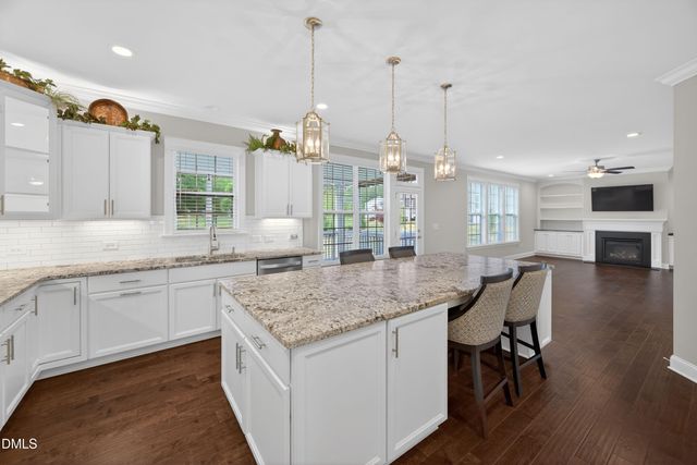 33 Barletta Court, Clayton, NC 27527