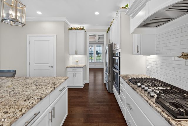 33 Barletta Court, Clayton, NC 27527