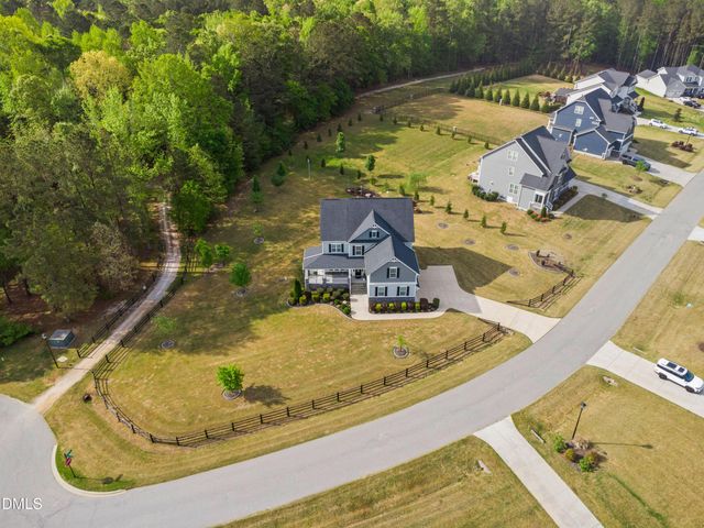 33 Barletta Court, Clayton, NC 27527