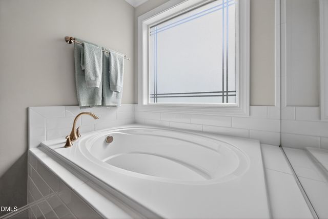 33 Barletta Court, Clayton, NC 27527