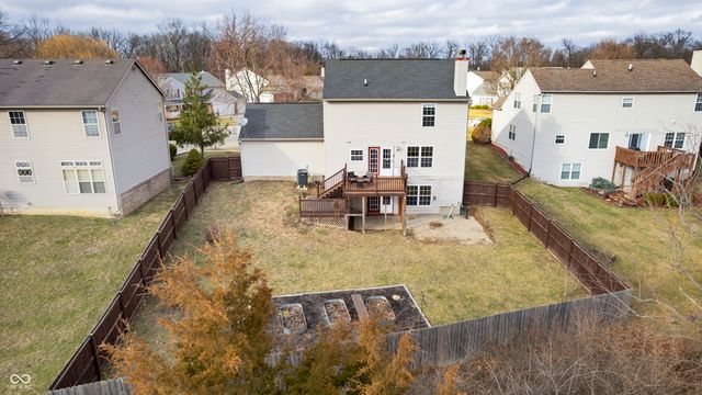 6611 Fountain Cove Court, Indianapolis, IN 46236