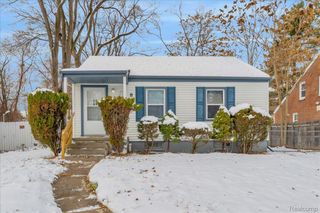 18655 Salem Street, Detroit, MI 48219