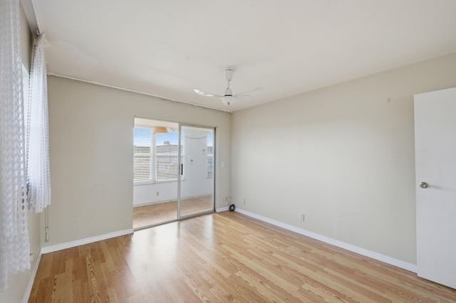 384 Saxony H, Delray Beach, FL 33446