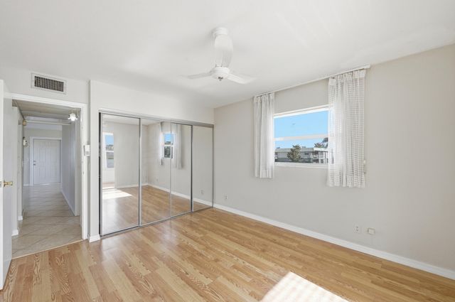 384 Saxony H, Delray Beach, FL 33446