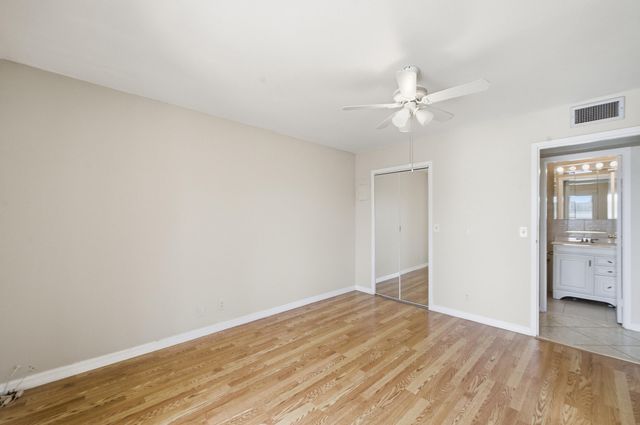 384 Saxony H, Delray Beach, FL 33446