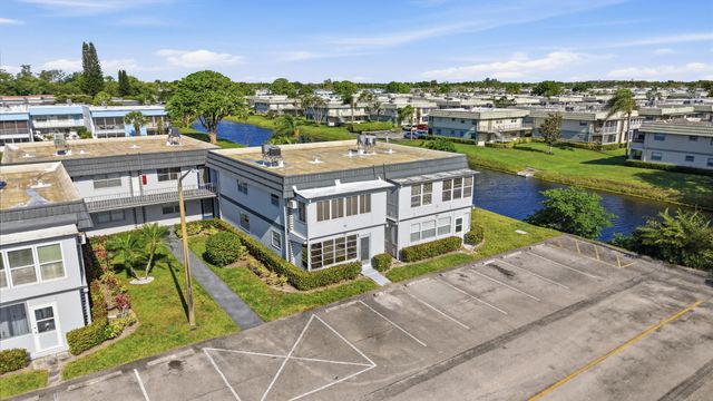 384 Saxony H, Delray Beach, FL 33446