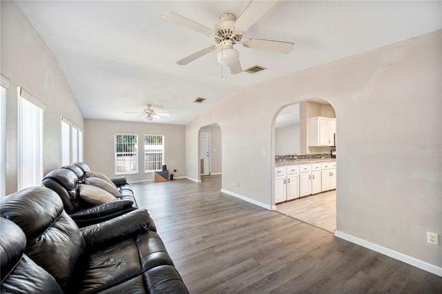 2024 LEMON DRIVE, Lake Wales, FL 33898
