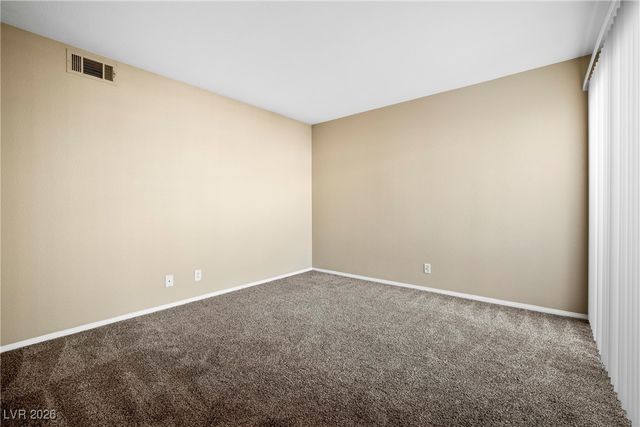 2748 Lodestone Drive, Las Vegas, NV 89117