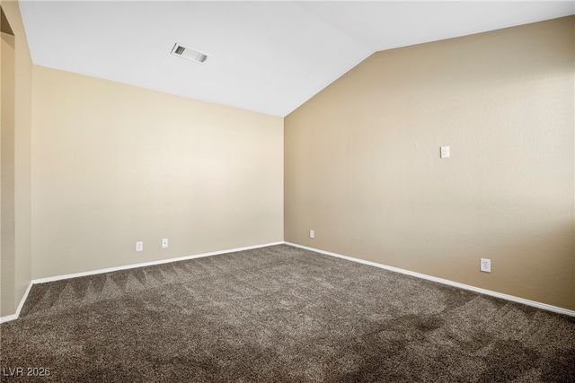 2748 Lodestone Drive, Las Vegas, NV 89117