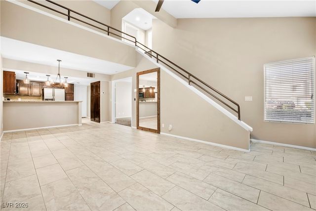 2748 Lodestone Drive, Las Vegas, NV 89117