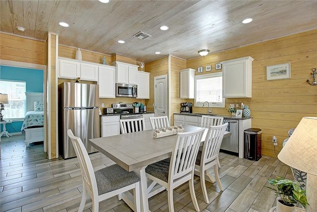 1617 S Station St 7, Port Aransas, TX 78373