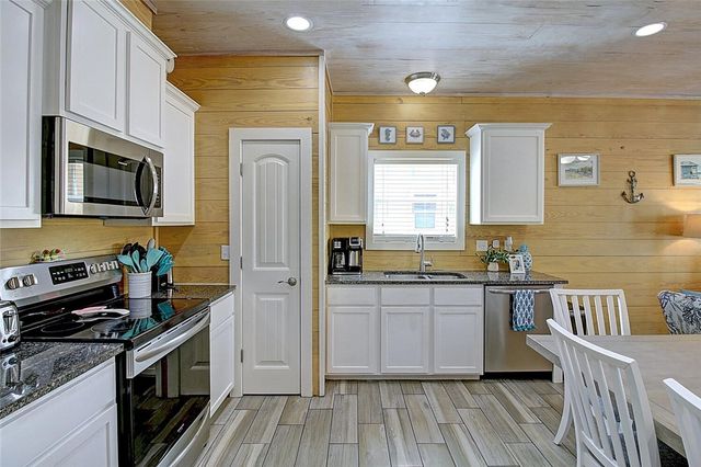 1617 S Station St 7, Port Aransas, TX 78373