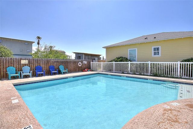 1617 S Station St 7, Port Aransas, TX 78373